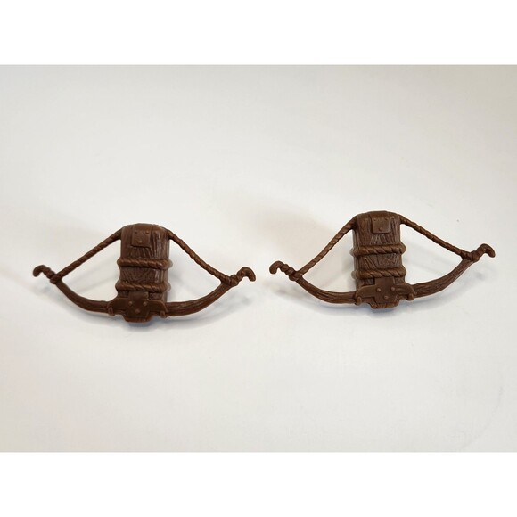 VTG‎ 1992 Battle Trolls Count Trollula & Nunchuck Crossbow & Arrow Weapons Parts - Picture 2 of 4